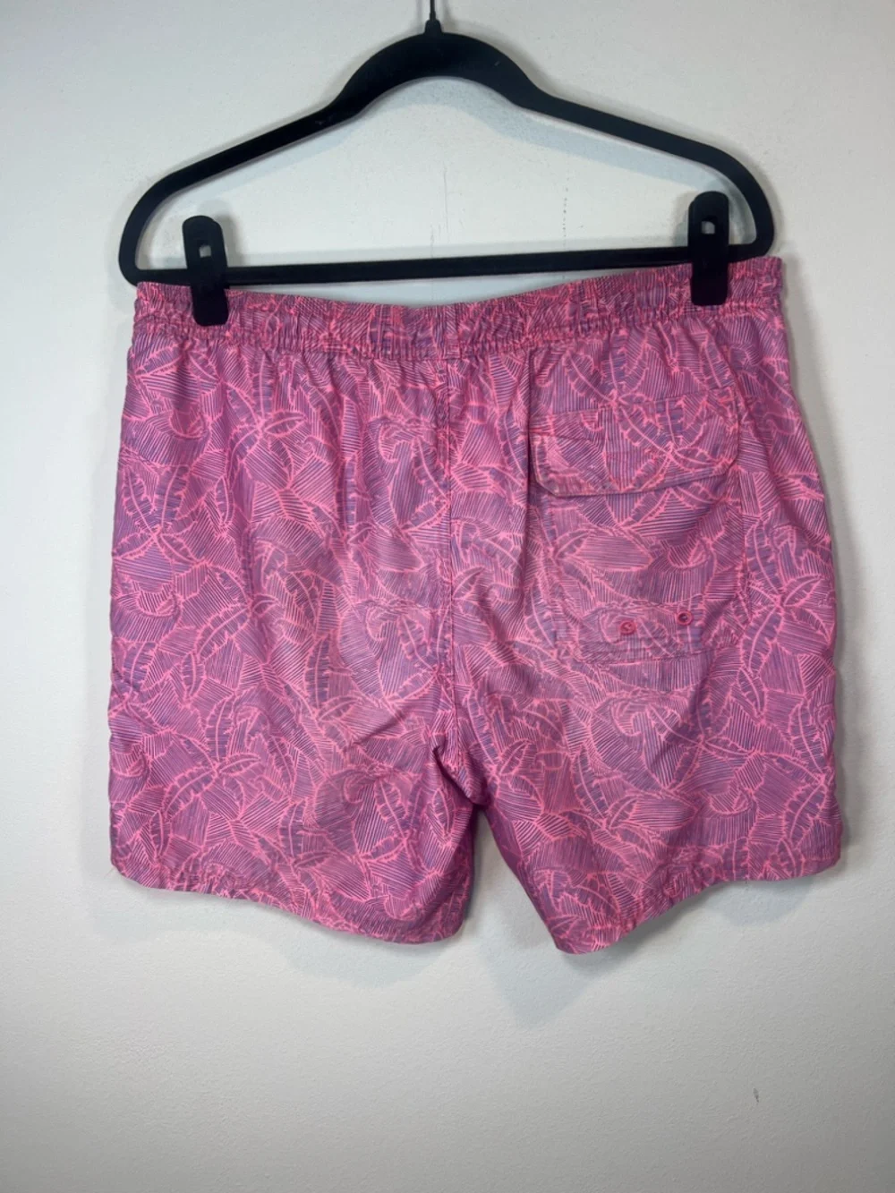 Vineyard Vines Linear Tropics Chappy Trunks Sunset Pink Lined Swim Shorts Medium